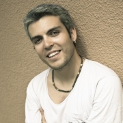 Emir Ersoy Resmi