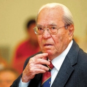 Halil İnalcık Resmi