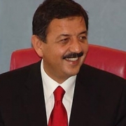 Av. Mehmet Özhaseki Resmi