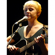 Ane Brun Resmi