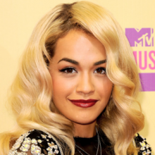 Rita Ora Resmi