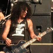 Slash Resmi